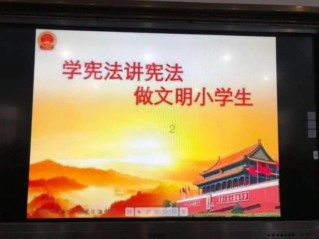 我1.5块买入币，卖出时候4块钱，今天收了19500，我能赚多少钱，怎么算的？游戏画面